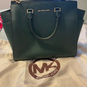 Michael Kors bag